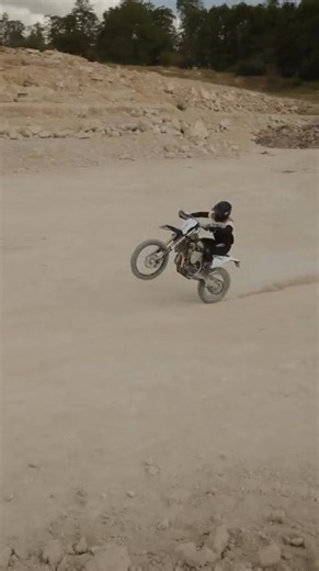 41K views · 421 reactions | The new TF 250-E: Styled to perform. See the full spec here: https://bit.ly/4mblBTw : Max Howard | Triumph Motorcycles | Facebook