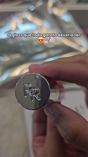 o gloss mais lindo da Ruby rose #beautiful #beauty #beautifulgirl #beleza #gloss #viral #makeup