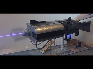 REAL Fortnite weapon : Legendary laser ZAPOTRON