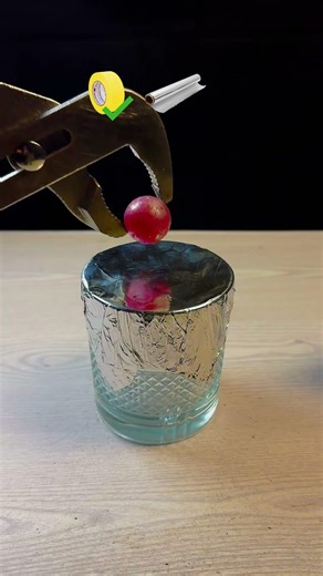 1000°C Red Hot Ball vs Aluminum foil + Packing tape | Oddly Satisfying ASMR