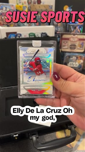 Susie Sports on Instagram: "What can you say…? EXPLOSIVE! UNBELIEVABLE! HUGE! All those words describe this encased autograph rookie card /25 of the one and only Elly De La Cruz that came out of 2023 @paniniamerica Flawless Baseball FOTL (First Off The Line) last night during our 3 year; 3 case break of Flawless Baseball on @loupetheapp ! We pulled this amazing rookie card of Cincinnati Reds superstar Elly De La Cruz for our good friend @pyattpics2 ! @pyattpics2 is a huge Reds fan! This card wil