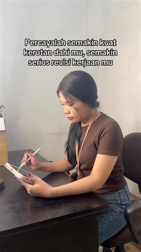 @simmotorpadang on Instagram: "Palugada (cari ide, script, rekam, edit, upload) 😆 Relate? | Belanja Sparepart dan Bodypart Motor di Sim Motor Padang 🥰🥰 #reels #simmotorpadang"