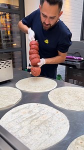 660K views · 3.9K reactions | Beef Burrito Pie! Easy hack to twist your average burrito 肋 | Chefclub Network | Facebook