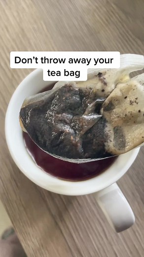 Mirror Cleaning Hacks: Remove Pen Stains and Fingerprints