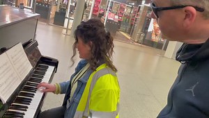 35K views · 1.8K reactions | Anna has her first piano lesson  | Dr K Boogie Woogie | Facebook