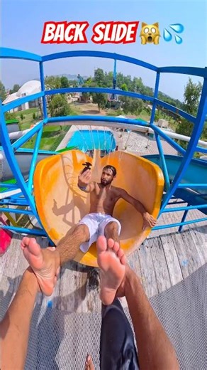 Bella ciao parkour back waterslide challenge POV 💦😱