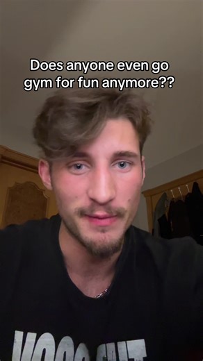 I actually think intensity is far more important than exercise selection. Not many people are ready to have that conversation though. #gymtok #bodybuilding #gymtalk #hypertrophy #fitnesstips