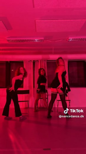 Chair Dance Girls: Hot Dance Moves to Explore