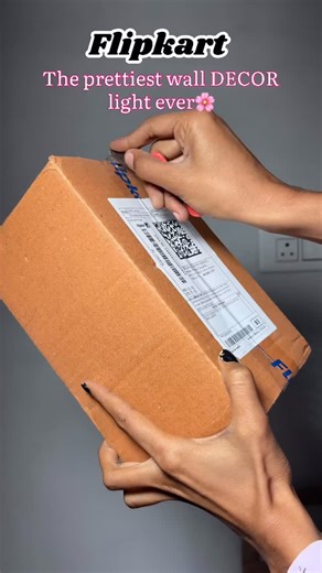 PsFashionista on Instagram: "Comment for link the prettiest wall decor light, wall decor lights, decorative wall lights, aesthetic wall decor, pinterest wall decor, fairy wall lights, led wall lights, home decor lights, room decoration lights, modern wall decor, flipkart home decor, instagram decor finds, aesthetic room lights #walldecor #walldecorlight #decorlights #homedecor #roomdecor aestheticdecor pinterestydecor fairylights ledlights modernhomedecor flipkartfinds instadecor trendingdecor"