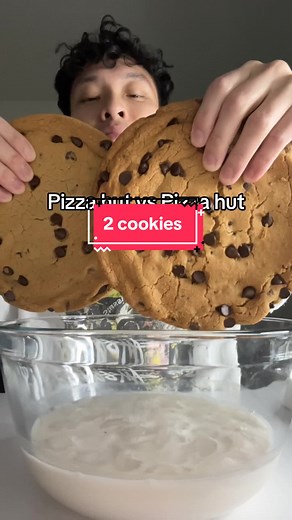 Giant Cookies Eating Challenge at Pizza Hut