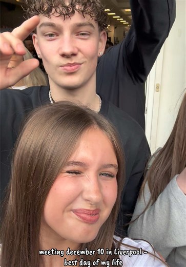 @December 10 @JoshDecember10 @dannydecember10 @Hendrikdecember10 @Seandecember10 @cruzdecember10 @Nicolasdecember10 @johndecember10 #december10 #meetandgreet #d10 #blowup #fyp