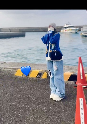 Inspire Positivity: Encourage Others Through Tough Times