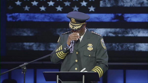 Police chief speaks at officer's funeral