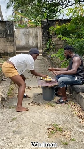 Where she carry my garri gi?