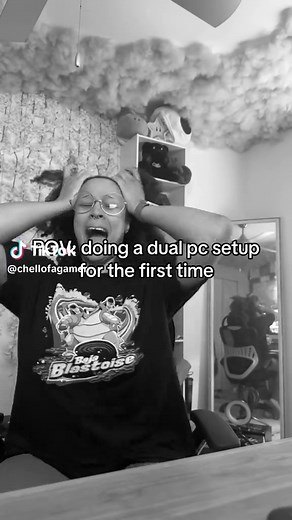 As a girl who knows nothing about computers, I had a LOT of help building and setting up my new Dual PC set up.💪🏽💕 Definitely worth it in the long run. Now my streams are extra crisp and higher quality! Break time is officially over😌 #pcgaming #gaming