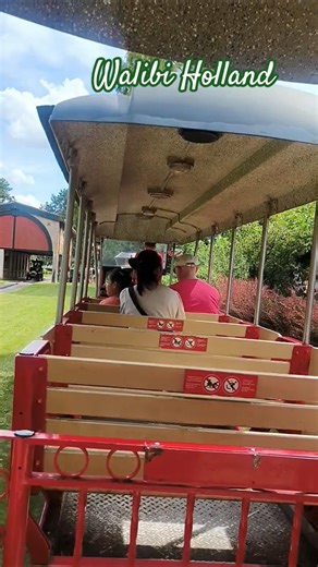 train 🚂 walibi Holland 🎢 #europe #youtube #trending #viralvideo #shorts