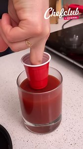 Strawberry & Pretzel Parfait! Satisfy your sweet & salty cravings with this dessert 🥨🍓 | Chefclub Network