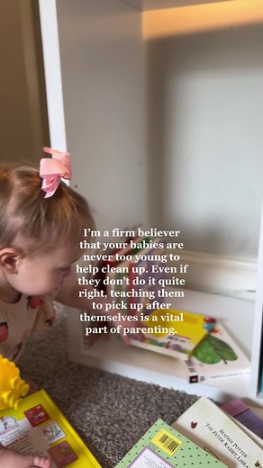 Toddler Singing the Clean Up Song | Teaching Kids Responsibility