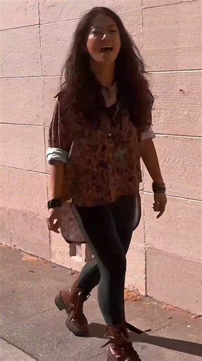 LOLAH - Fading Colors