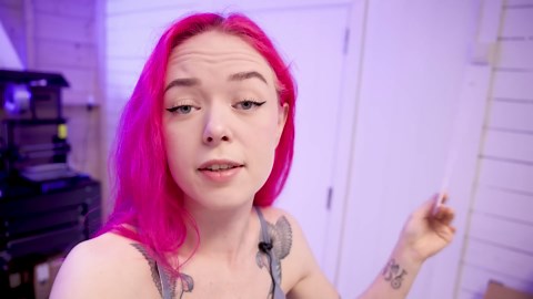 I Built a PC... but its a neon city