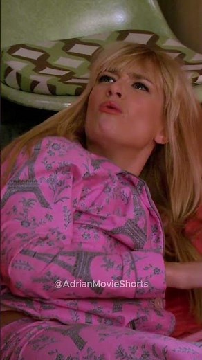 Max and Caroline fight ❤️😆 | 2 Broke Girls | #shorts #funny #viralvideo #2brokegirls