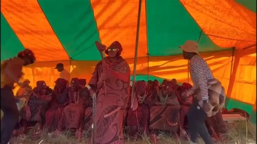 76K views · 1K reactions | Amahlubi Somphando - Tatu Khambule Lengae: Ya kokota piano Location: Mfinci, eDrobheni  Amakhankasi: Ta Msidi, Ta Siya no Ta Mzet Inani labantwana: 17 Unyaka: January 2024 | Makoloane a Sterkspruit - Videos | Facebook