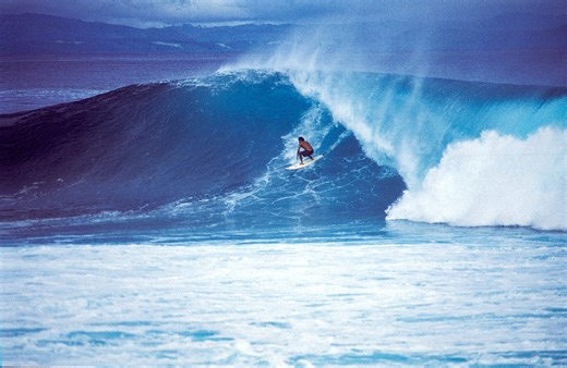 In our current issue’s “Fish Bowl,” author Ben Mondy traces early tracks at the Indonesian island of Bawa to a group of British and Irish surfers who started surfing there in 1989. Five years later, the wave was pushed into the limelight by Tom Curren’s deft performance in bigger surf on a 5'7" Tommy Peterson Fireball Fish. Hit the link to watch Sonny Miller’s footage of the session from “Search 3: Beyond the Boundaries.” Pick up TSJ 34.3 to read the story. Film courtesy of Nalu TV. https://www.