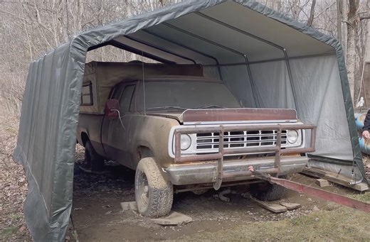1975 Dodge Power Wagon Spent 37 Years Parked. The Time Has Come for It To Shine Again