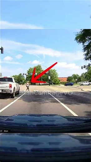 🚦 Lucky Stop! Almost Hit a Pedestrian on Green! #dashcamragevo