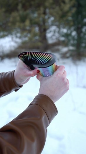 Ekaterina Dobrokhotova on Instagram: "Pressure Fan. #cardistry #magic"