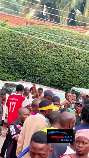 Happening now!!!!Makoma live in concert at Kololo ceremonial grounds…