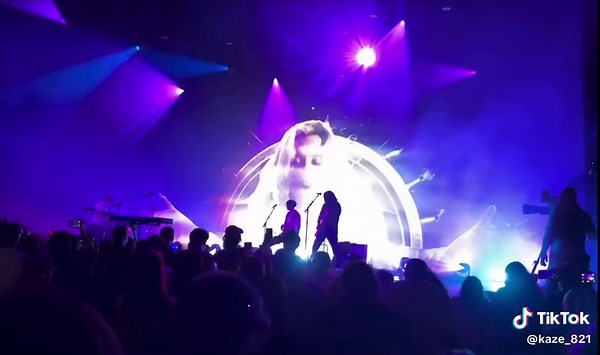 藤井風の新しいライブパフォーマンス