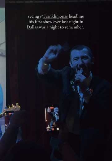 Small, intimate venues have a hold of my heart forever. Had an absolute blast last night singing and dancing with the @Franklin jonas. #franklinjonas #dallas #concertoutfit #livemusic #dallasevents