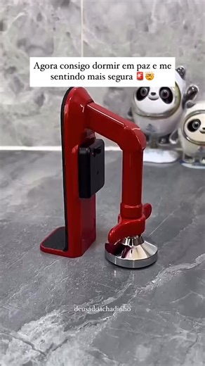 5.1K views · 1.2K reactions | Coment@ “Trava” e envio o l!Nk! Produto 1440 no destaque! Localize na Shopee também pelo !D  CCT-UUA-YNJ Siga @deusadoachadinho para mais achadinhos! #trava #alarme #seguranca #quarto | Deusadoachadinho Connected Page | Facebook