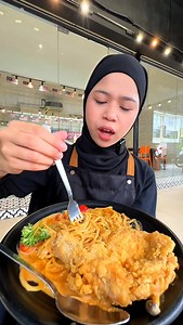 Hani dinner Spaghetti tomyummy chicken chop harini✨ | Experiment Kitchen
