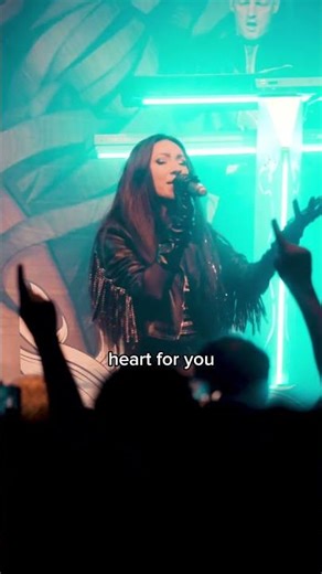 Feeling it on these cold winter days ❄️ #delain #diana #dianaleah #symphonicmetal #metal