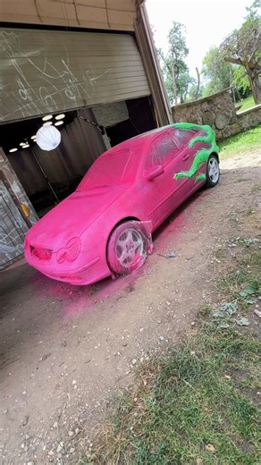 7.4K views · 36 reactions |  I'm currently working on a custom paint job for this stunning Mercedes. What do you think of my design? I can't wait to hear your thoughts! ✨ #CarArt #Mercedes #CustomPaint #DesignLove | Lily Lu | Facebook