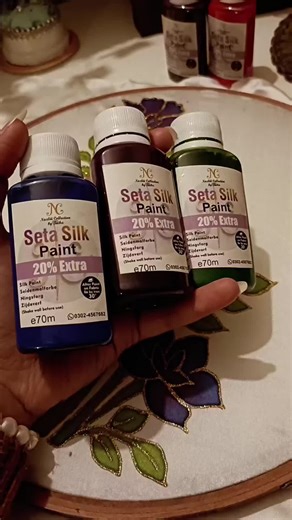 Silk painting with shading using #ncpaints @ncpaints9 #fabricpainting #silkpainting
