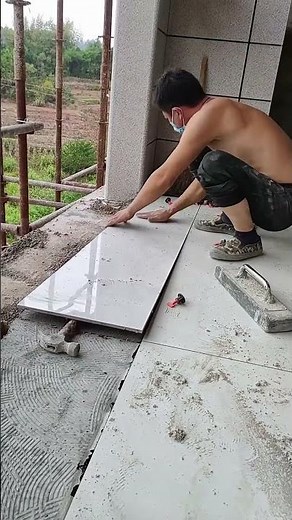 How to Remove Floor Tiles Efficiently - Good tools and machinery make work easy