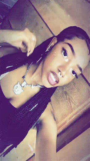 Esther ❤️‍🔥 (@queenhadassah_tok)’s videos with neon guts - prttyaudios