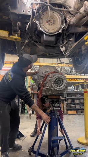 #engine #machining #cylinder #machineshop #repair #rebuild #automotive #carsoftiktok #mechanical #engineering #reels #carstips #tips #enginerepair #tire #tirerepair #ford #chevy #dodge #ram #trucks #liftedtrucks #diesel | Tyler machine