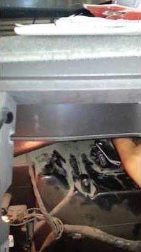 Changing a blower motor resistor on a 93 gmc Yukon