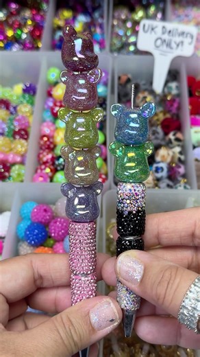 Crafting a DIY Mouse Head Keychain with Beads