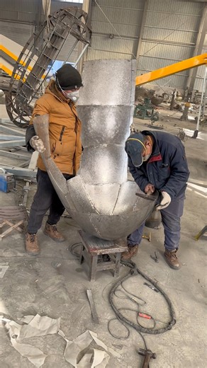 #sculptureart #ornaments #sculpture #art #diy #雕塑 #手工製作 #艺术 | Metal sculpture China