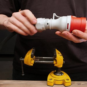 How to Connect a Three-Phase Plug Thanks for watching! Please be aware that this video is for entertainment purposes only and techniques shown should not be attempted at home! | Awesome