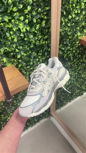 ASICS Gel NYC Oyster: Summer Essential for Comfort