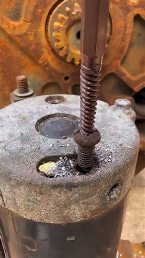 Broken wire extractor #Small tool with big uses #Repair tool #Good tools to share