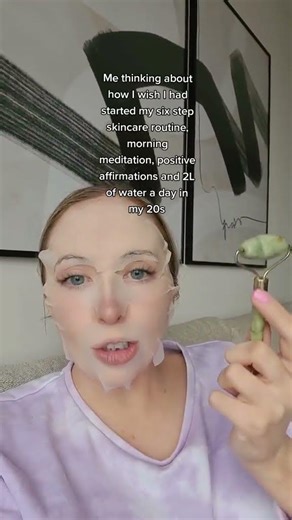 #thirtiesclub #skincareroutine #30sclub #30sskincare... #Shorts #jenniferparton11