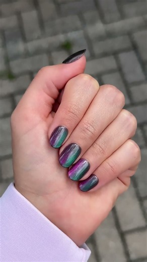 Color Fx by Impress Before Hours #nailsoftheweek #impressnails #nails #noglue #stickonnails #fall
