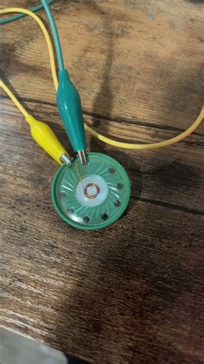 Making Lm358 oscillator system more stable and loud with PN2222 transistor